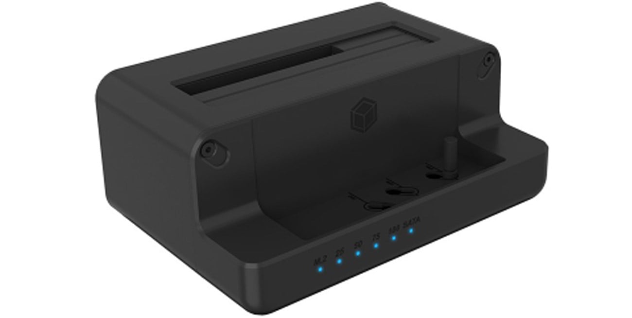 ICY BOX dokująca/klonująca - M.2 NVMe SSD & 2,5''/3,5'' SATA